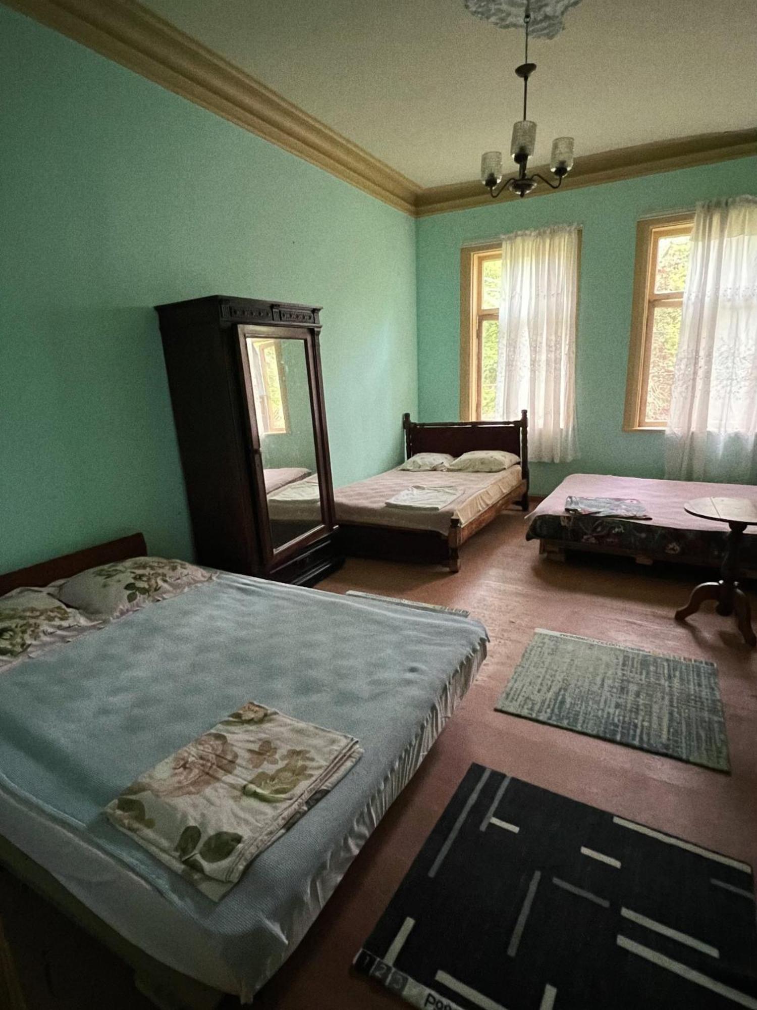Guesthouse Eco Chakvi Buitenkant foto