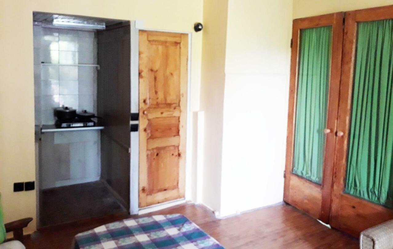 Guesthouse Eco Chakvi Buitenkant foto